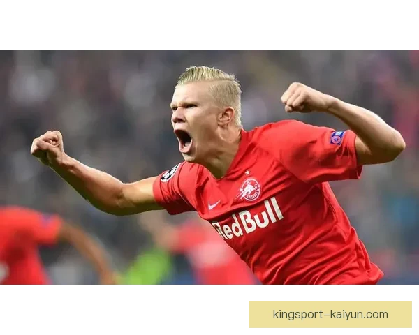 哈兰德在欧冠首秀中演绎帽子戏法，状态回暖值得关注